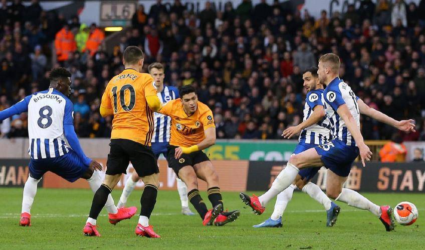 星空体育登录入口-狼队主场一球小胜，新秀球员展现身手夺赞的简单介绍