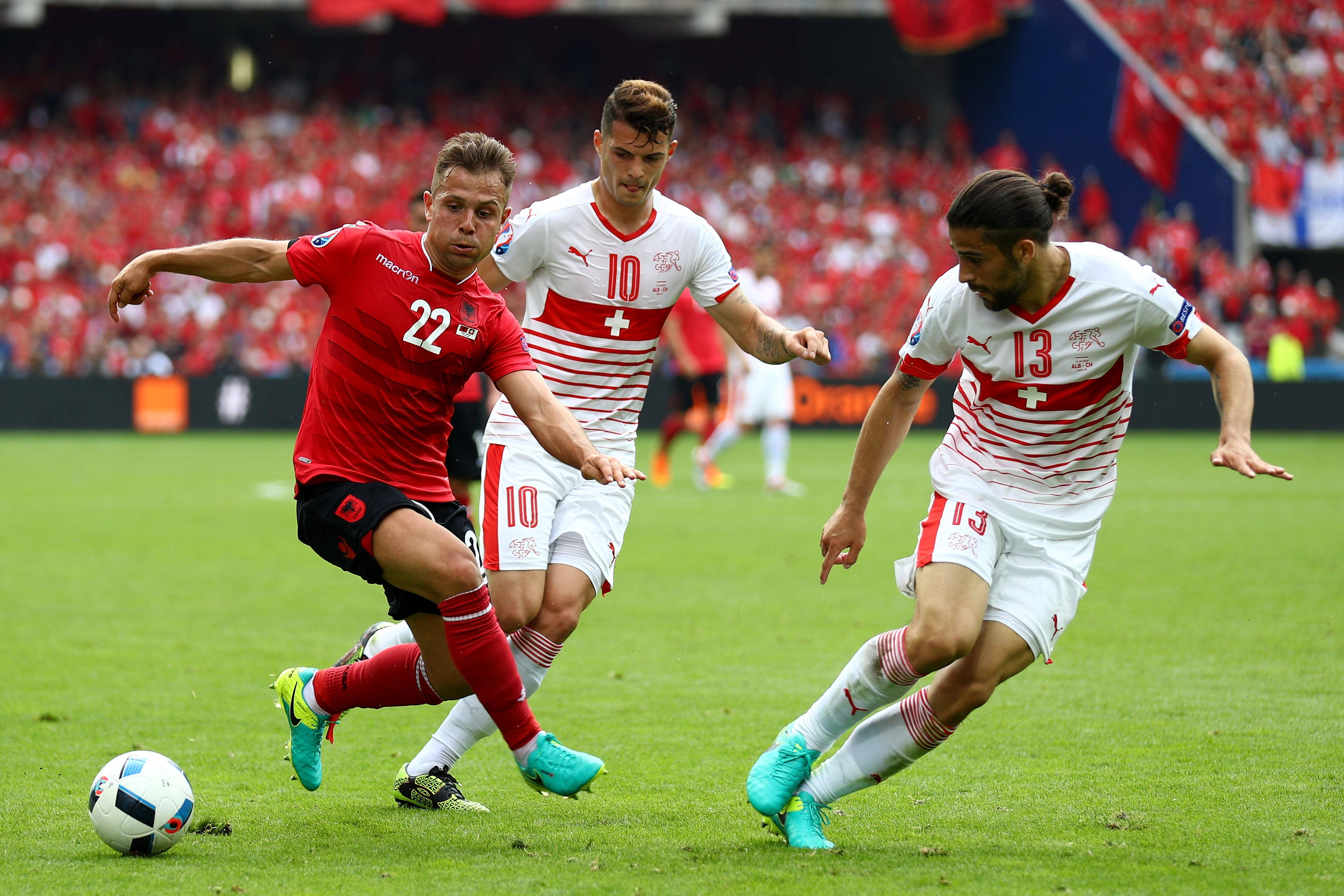 星空官方体育登录入口-包含丹麦队在欧预赛中展现出色实力的词条