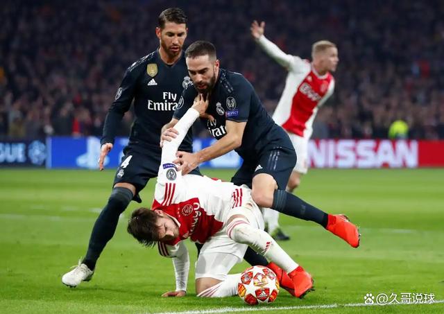 星空体育登录入口-包含欧洲足球盛事燃爆赛场，强强对话燃烧心灵的词条